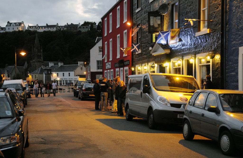 Summernight at Tobermory by hyppo