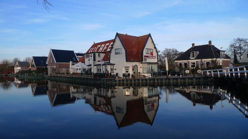 Café Les Deux Ponts, Oudendijk by Colin Brace