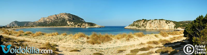 Voidokilia Beach / Costa Navarino by chablues