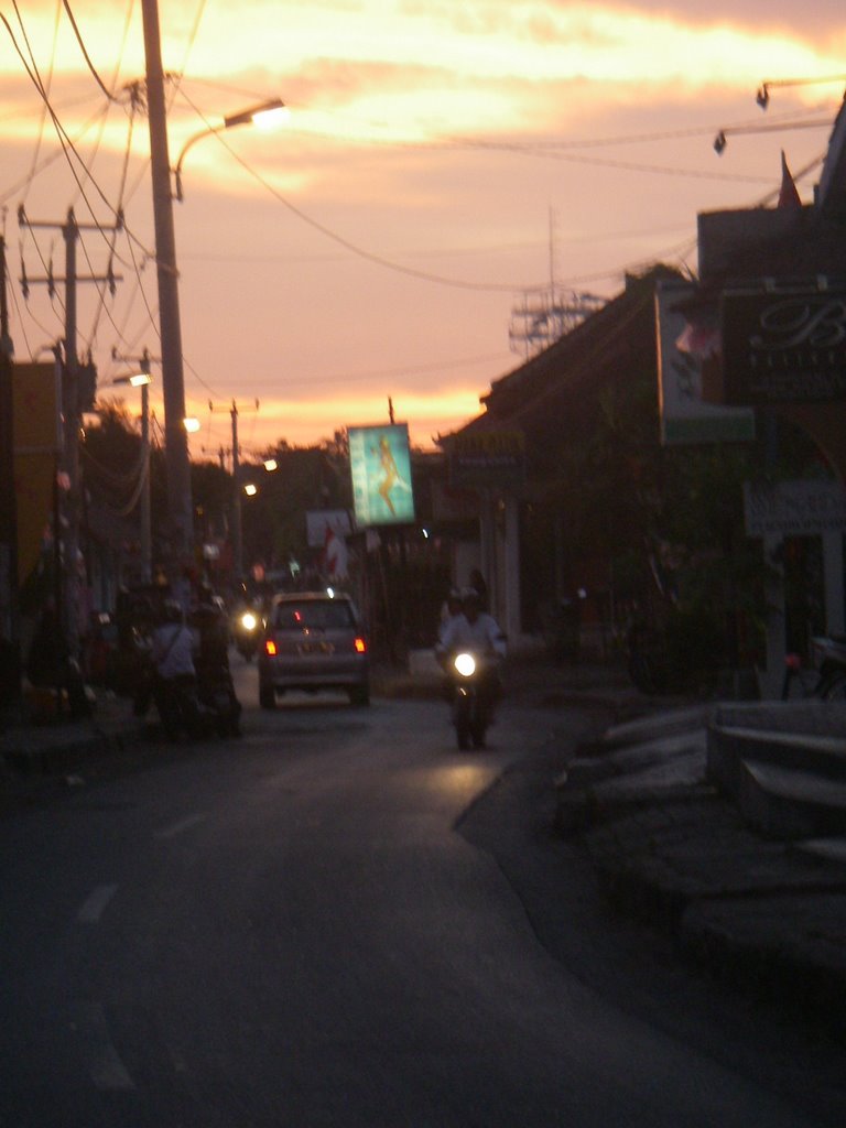 Oberoi street Bali by denis gusatto