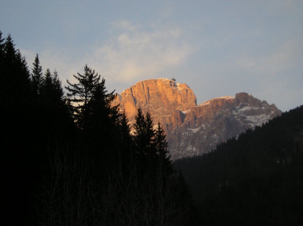 Piz Boè da Canazei by mario marzioni