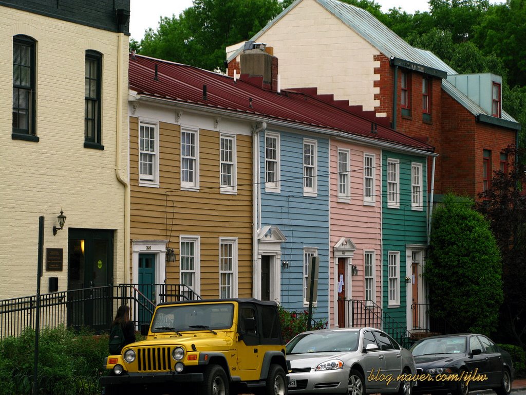 Townhouse near Georgetown University by Lee Iljoo