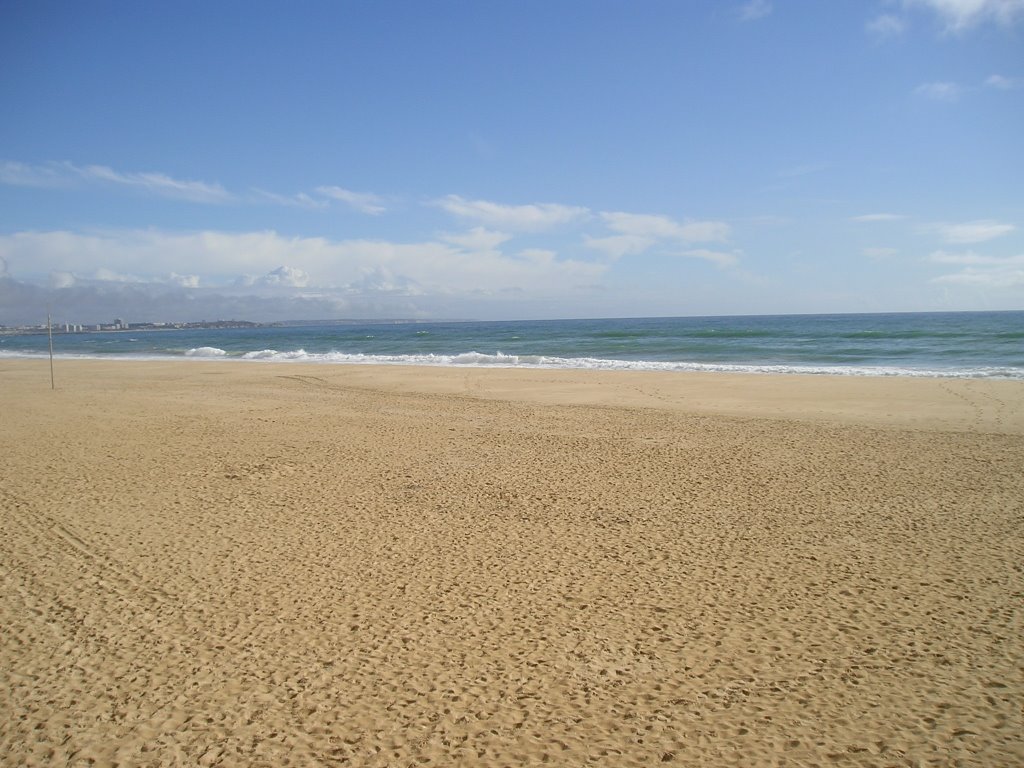 Meia Praia Beach, Lagos, Algarve, Portugal by paulacallow