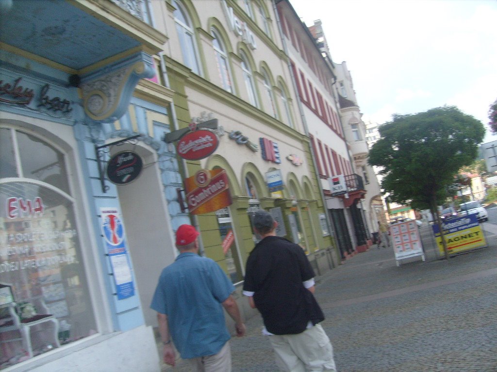 Westliche Häuserfront am Masarykplatz by Mavarick