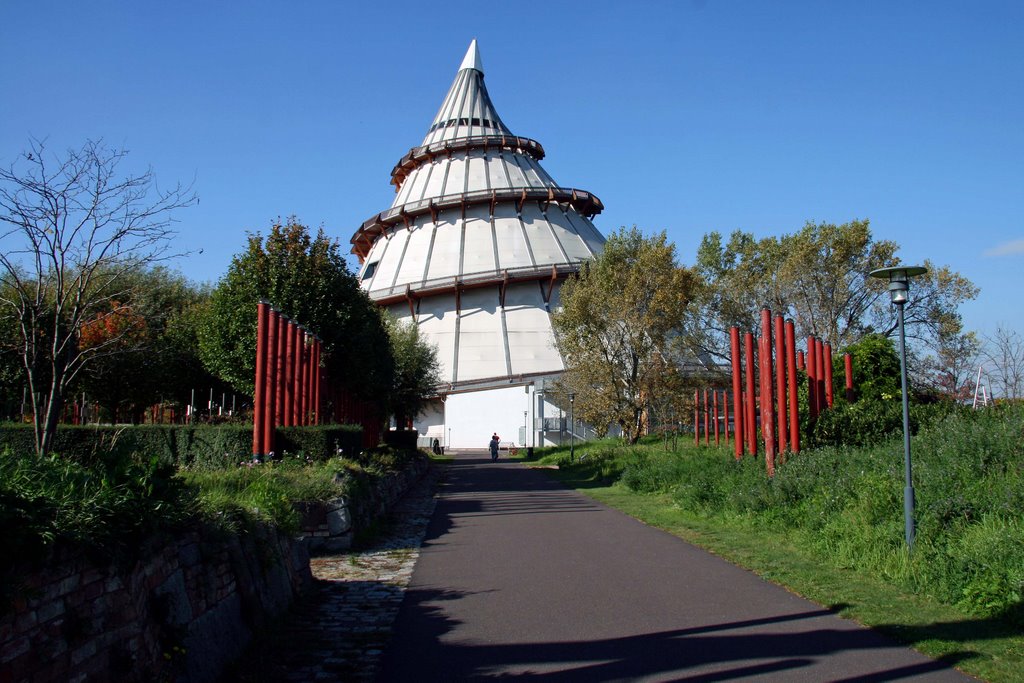 Magdeburg - Elbauenpark - Jahrtausendturm by Jürgen Kriege