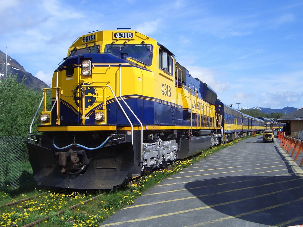 Alaska Railroad 4318 by asurnin