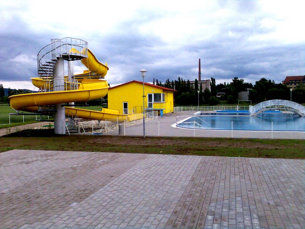 VELKÉ OPATOVICE- KOUPALIŠTĚ tobogán by MAZELPAK