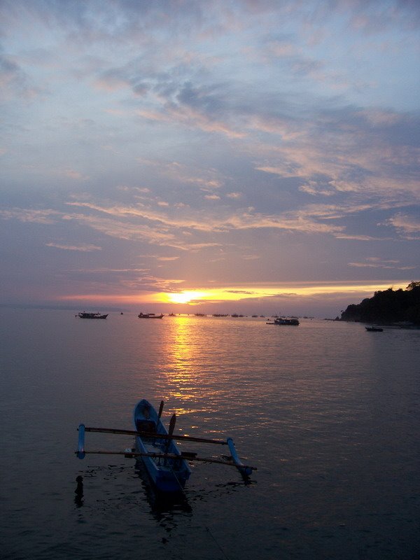 Sun Rise at Pantai Timur, Pangandaran, West Java by adrian_rusana