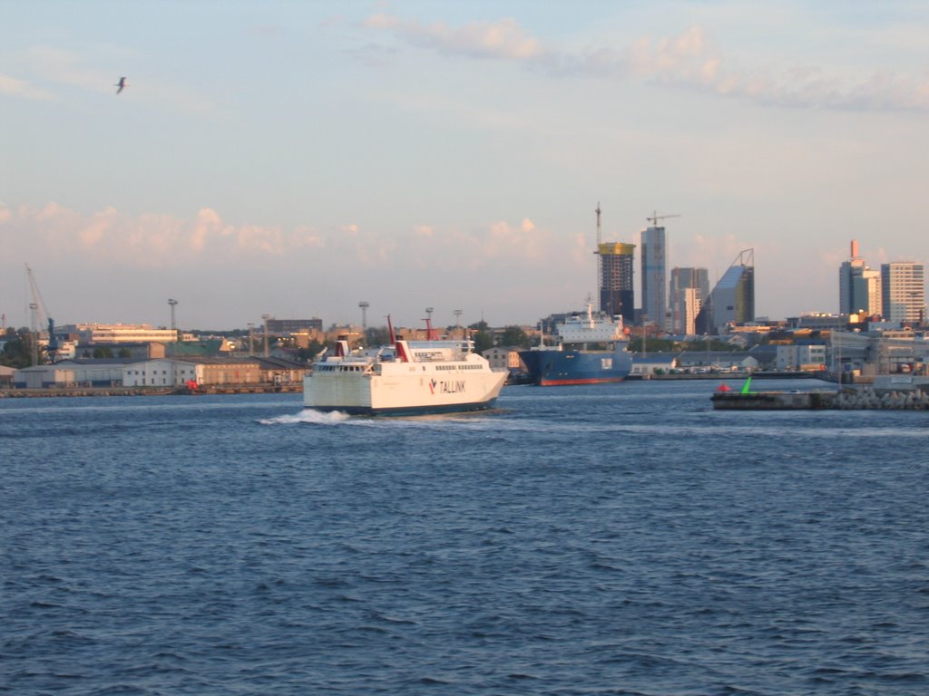 Harbour entrance, Tallinn by aici