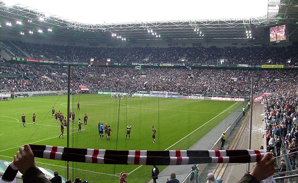 Borussia-Park, Mönchengladbach by Mario Rauch