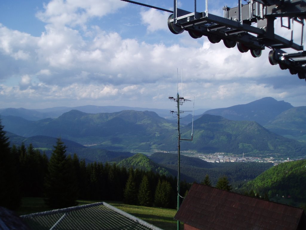 Malá Fatra, vľavo Chočské vrchy by © Ľudo T. II.