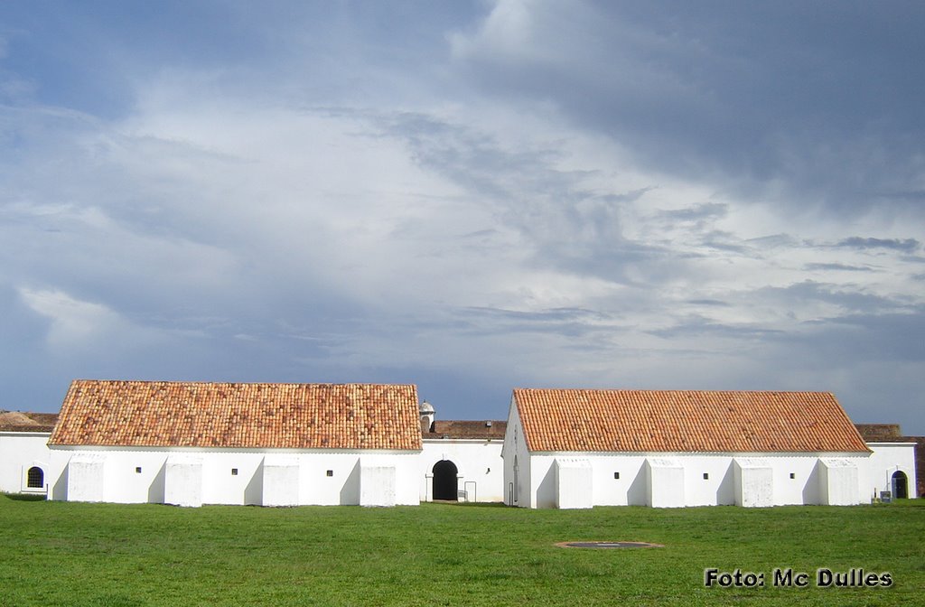 Fortaleza de São José by mcdulles