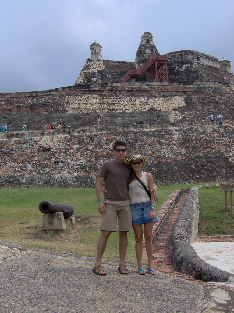 Castillo San Felipe by Fabian Cardozo