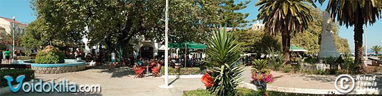 Pylos main square by chablues