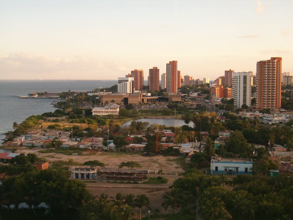 Maracaibo (Zona Nor-Este) by Junior Miller