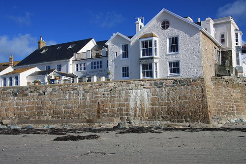 Godolphin Arms, Marazion by Gordon Abben