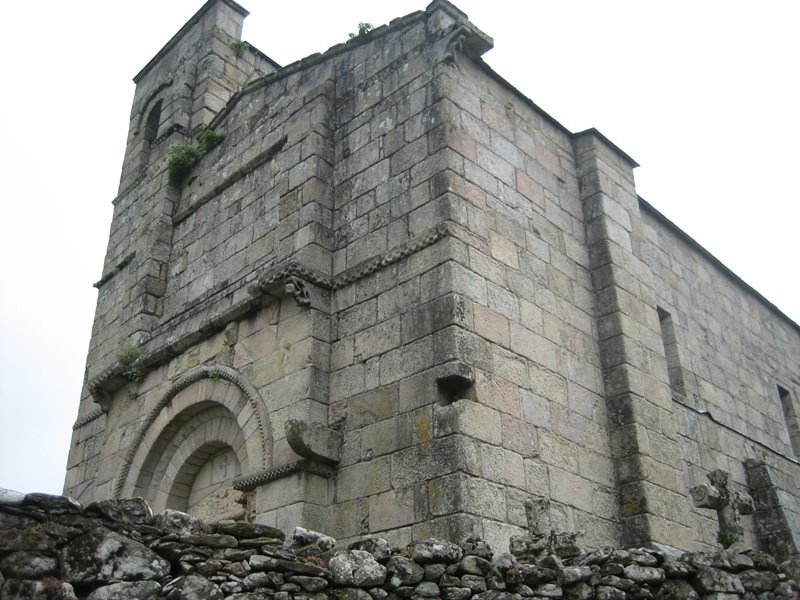 Iglesia de Santiago de Barbadelo, Camino Francés de Santiago. Lugo by Moreda