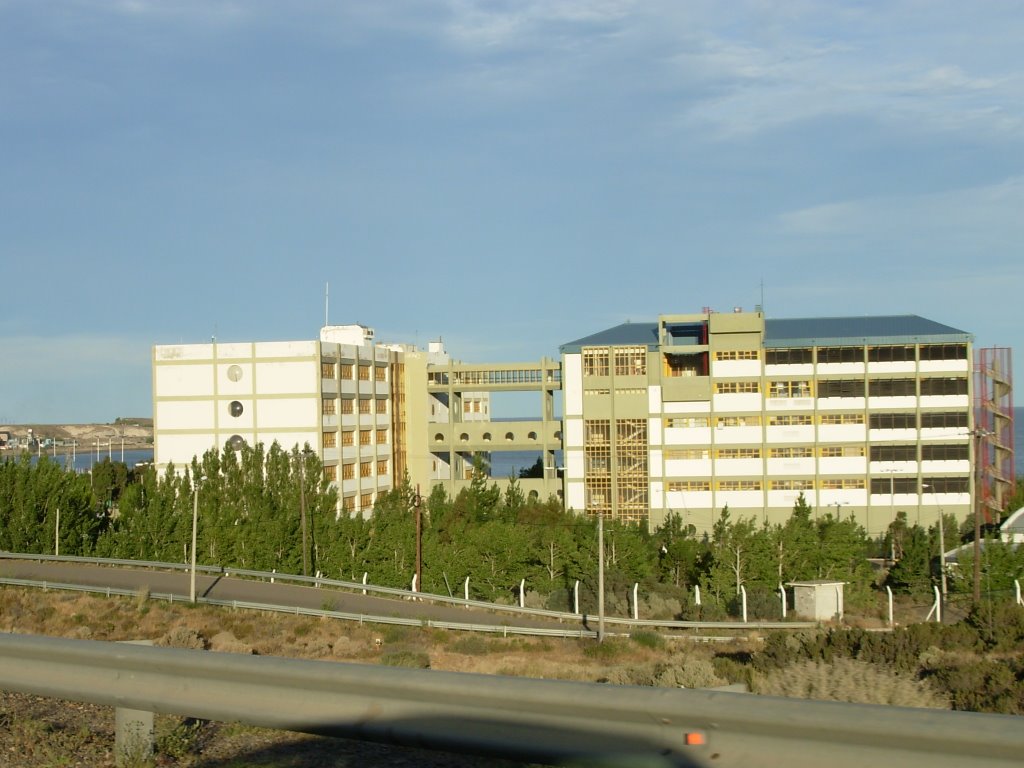 Ciudad Universitaria, Universidad Nacional de la Patagonia by euferal