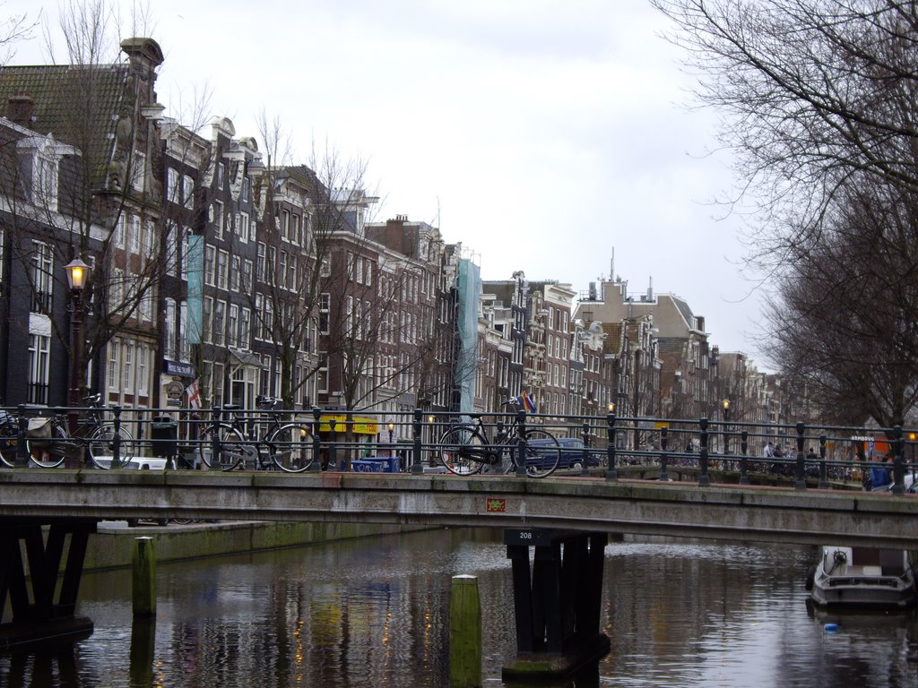 Amsterdam Canals March '07 by mphpdx