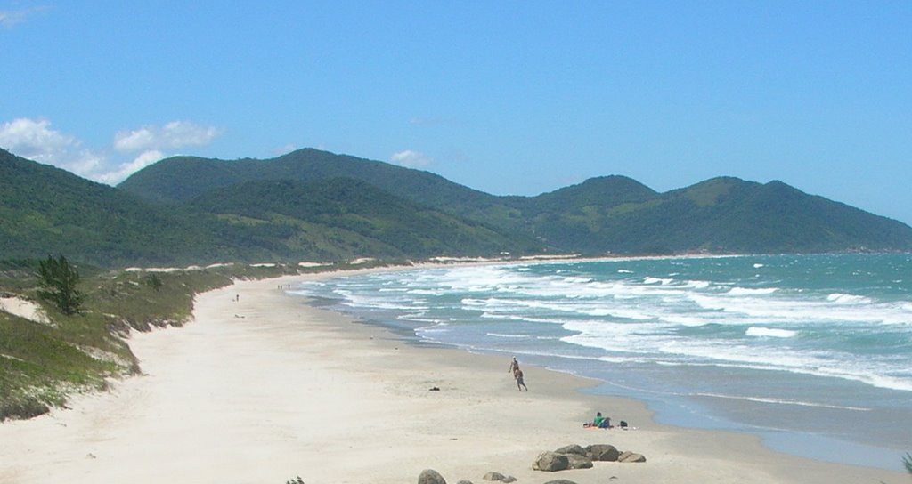 Praia do Siriú - Garopaba by Adail Pedroso Rosa