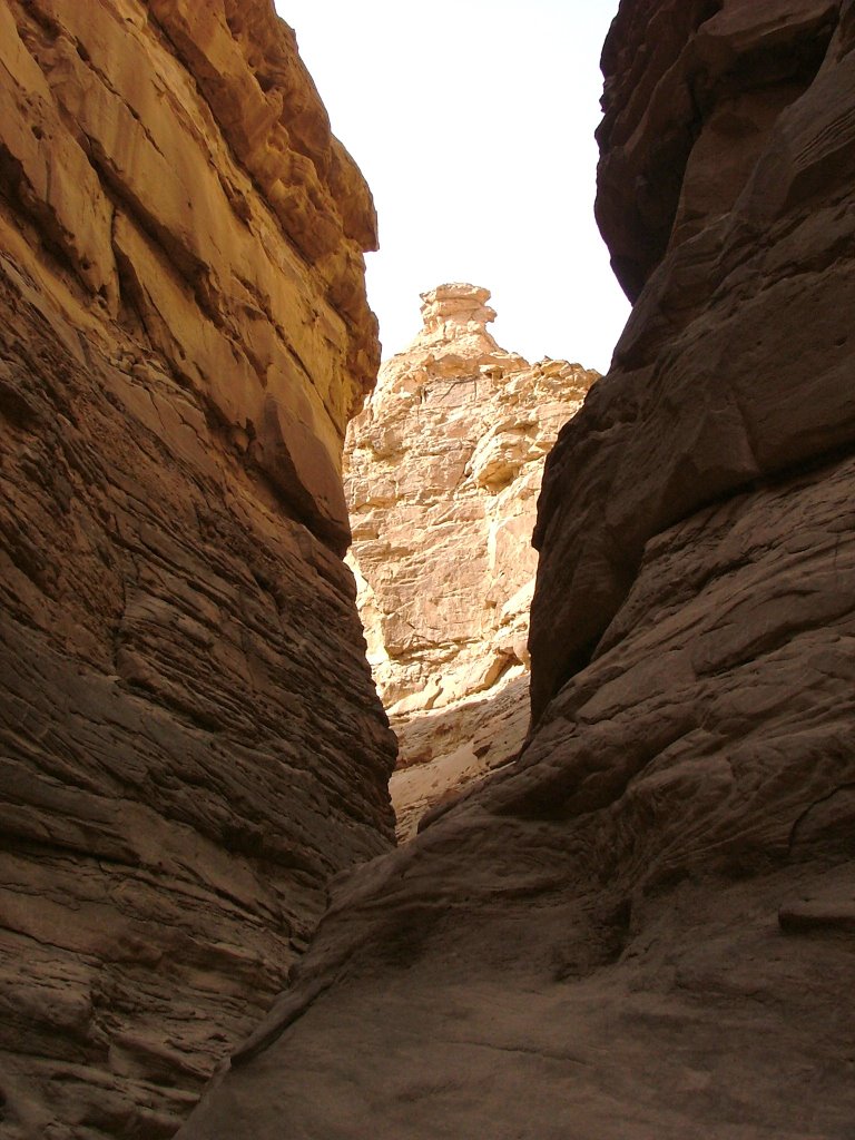 Rock seen from Coloured Canyon by attilius