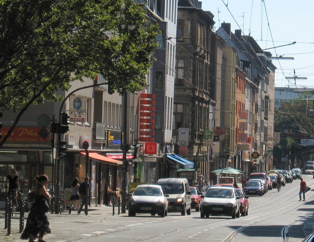 Zülpicher Straße im Sommer by Der alte Fritz