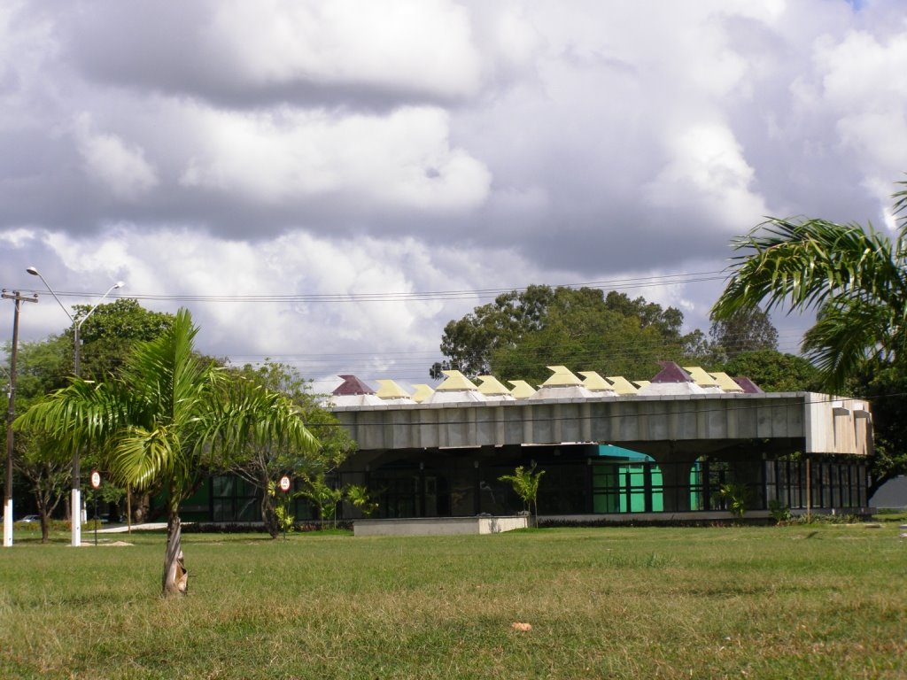 Campus da UFPE - Refeitório by jose alves de oliveira neto