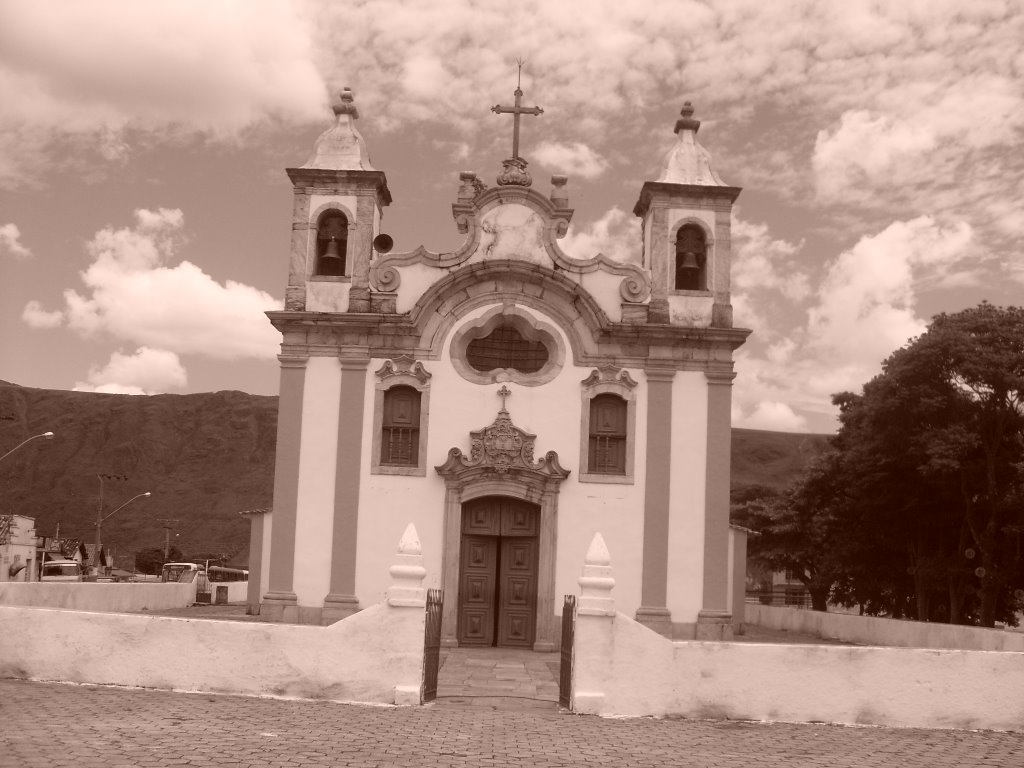 Igreja em Ouro Branco by Marcos Meneghessi