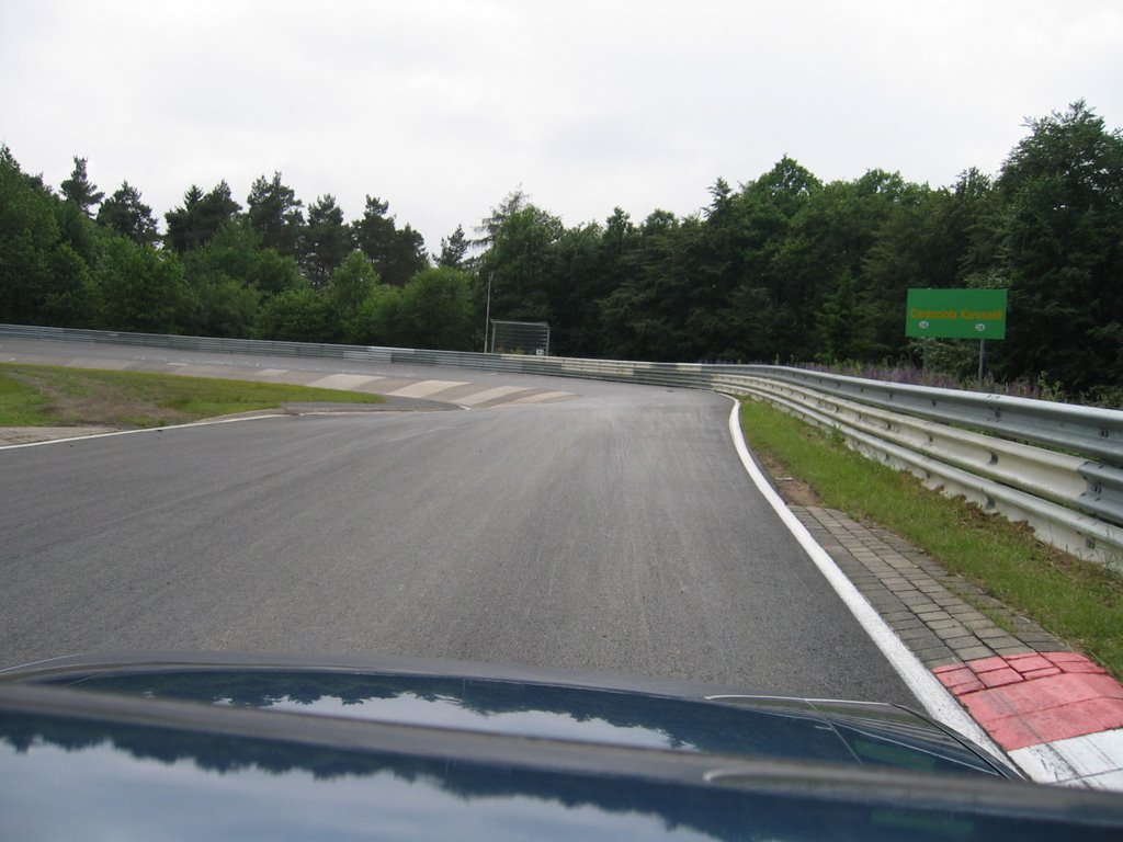 Eine Runde auf dem Nürburgring by Daniel -