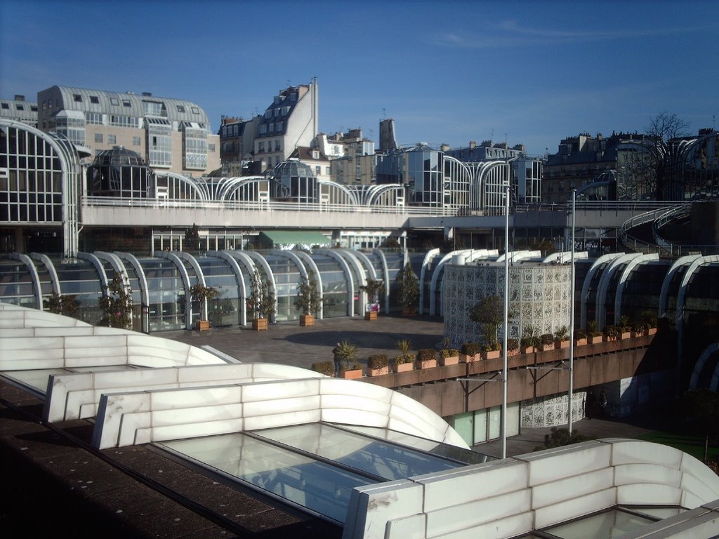 Forum des Halles by Noé Diakubama