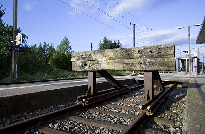 Bahnhof_Steinmaur by MaCello