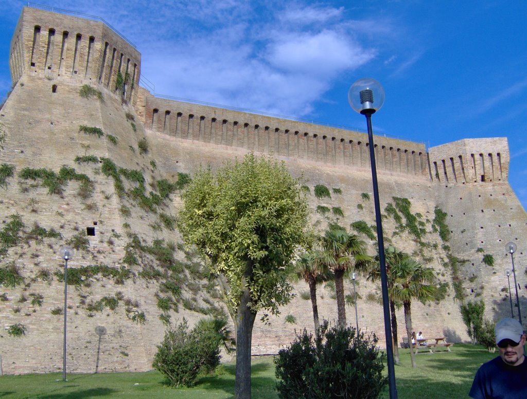 Rocca di Acquaviva Picena by Herakleitos