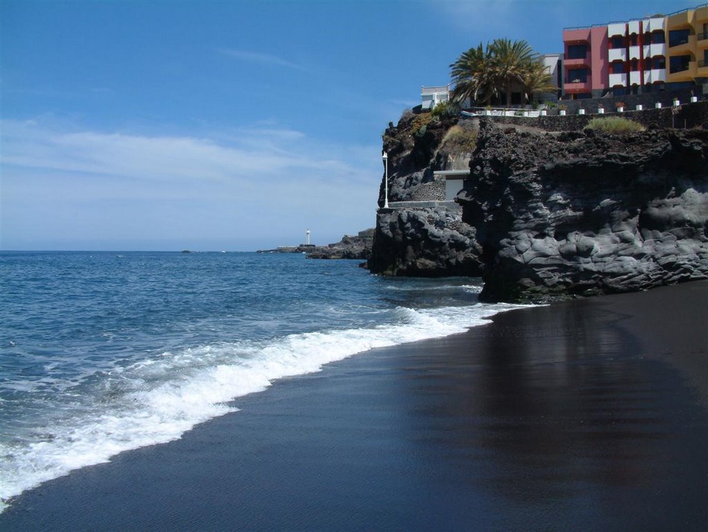 Los Llanos de Aridane, Santa Cruz de Tenerife, Spain by FELIPE ALONSO QUINTA…