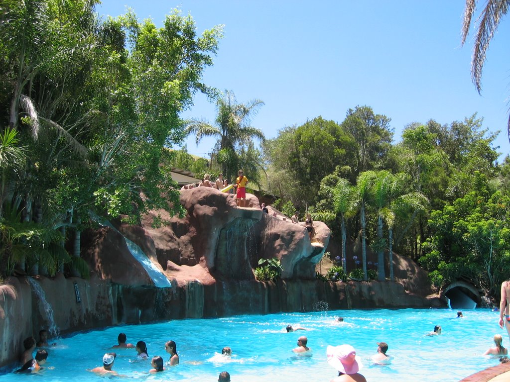 Jamberoo water park by JackDeLaRieppa