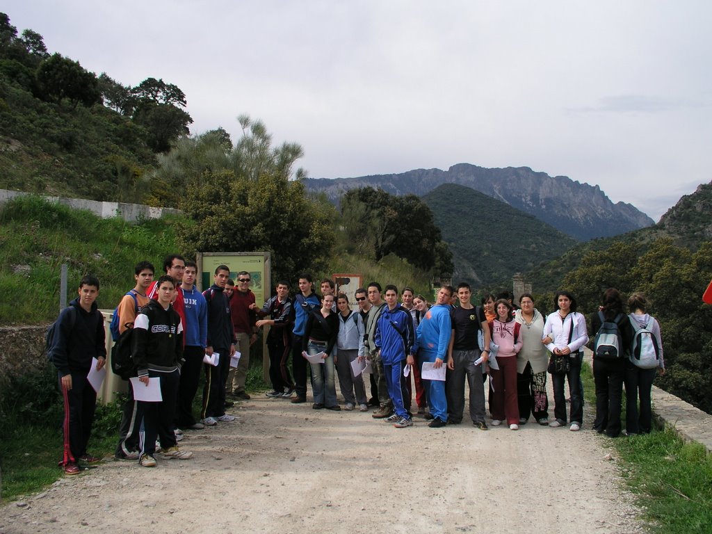 4ºA y Bachilleratos en el Valle del Rabel by José Reina