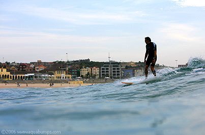 Bondi beach www.aquabumps.com by jordirochblom