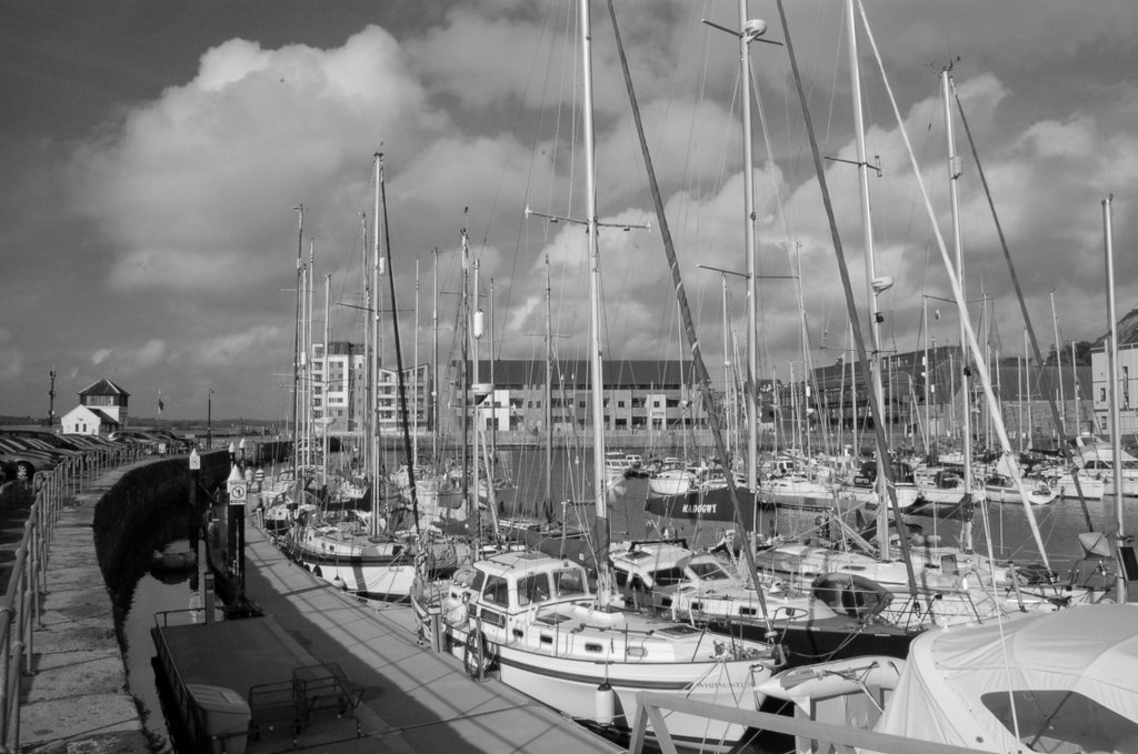 Caernafon Harbour by Stephen Lucas