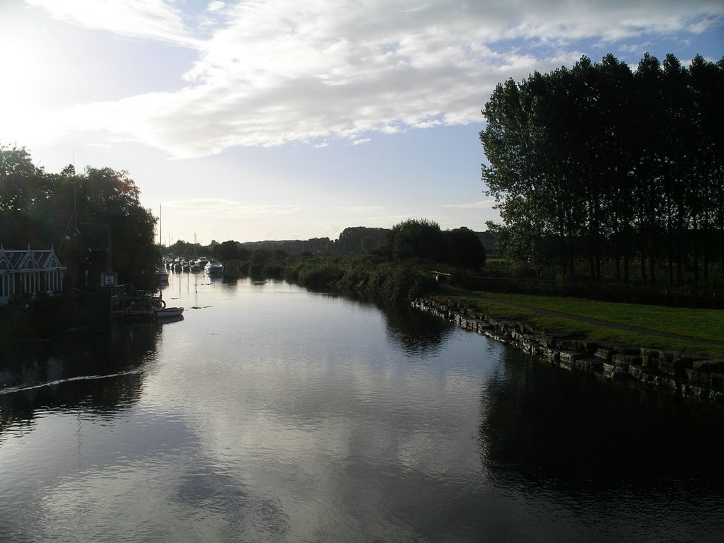 Wareham Quay by mike streeter