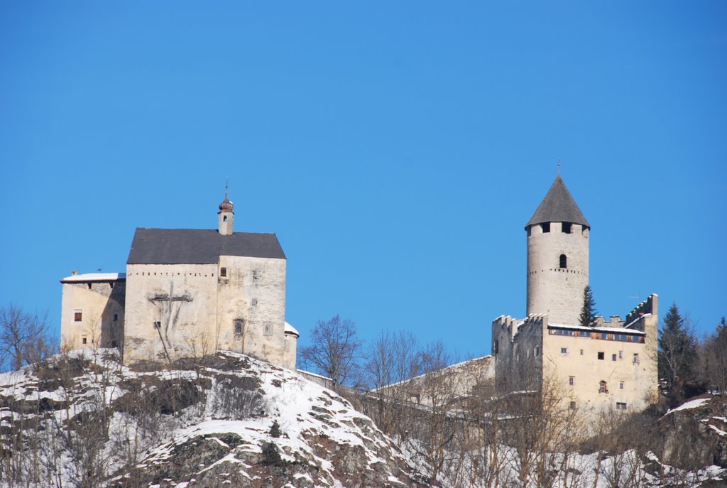 Castelpietra (near Vipiteno) by tormic