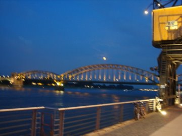 Südbrücke im Sommer by Dr,Chili