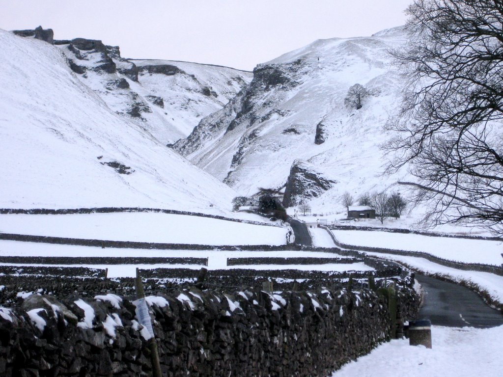 Winnats Pass by crawshawra