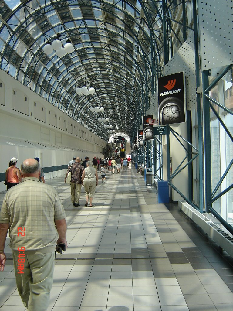 Union Station Pedway by Warren Berg