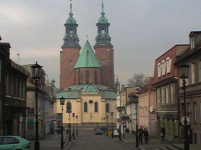 GNIESNO CATHEDRAL by texjax123