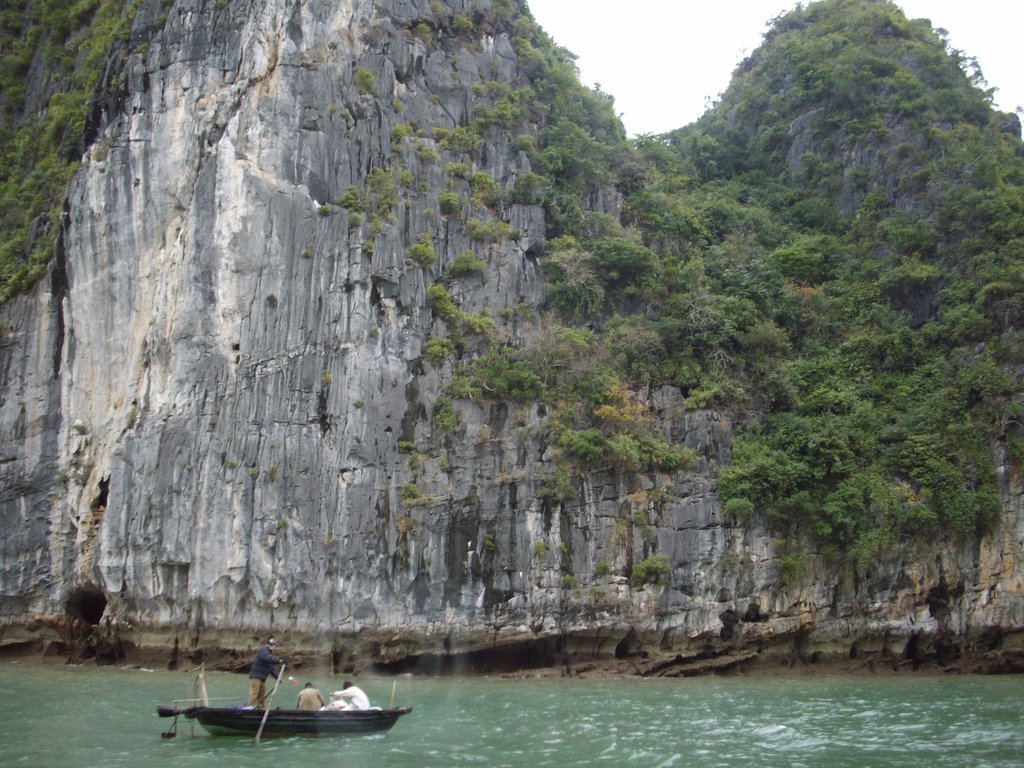 Baie d'Halong, Vietnam by Balexter