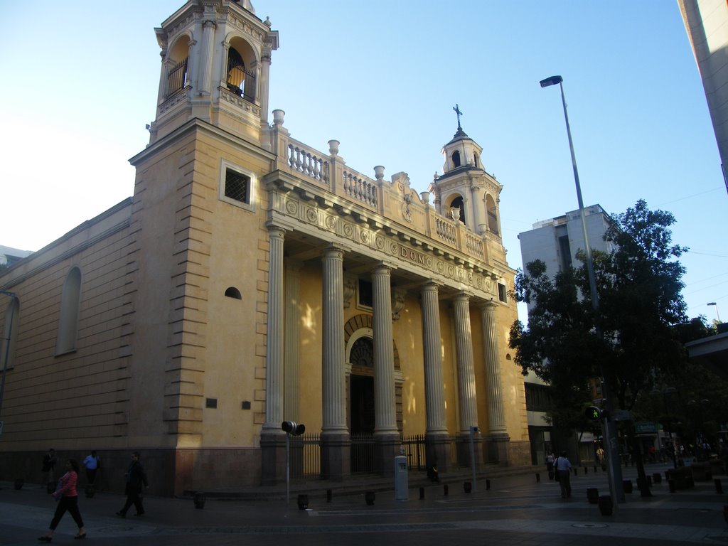 Iglesia de las Agustinas, Santiago, Chile by iic_2008