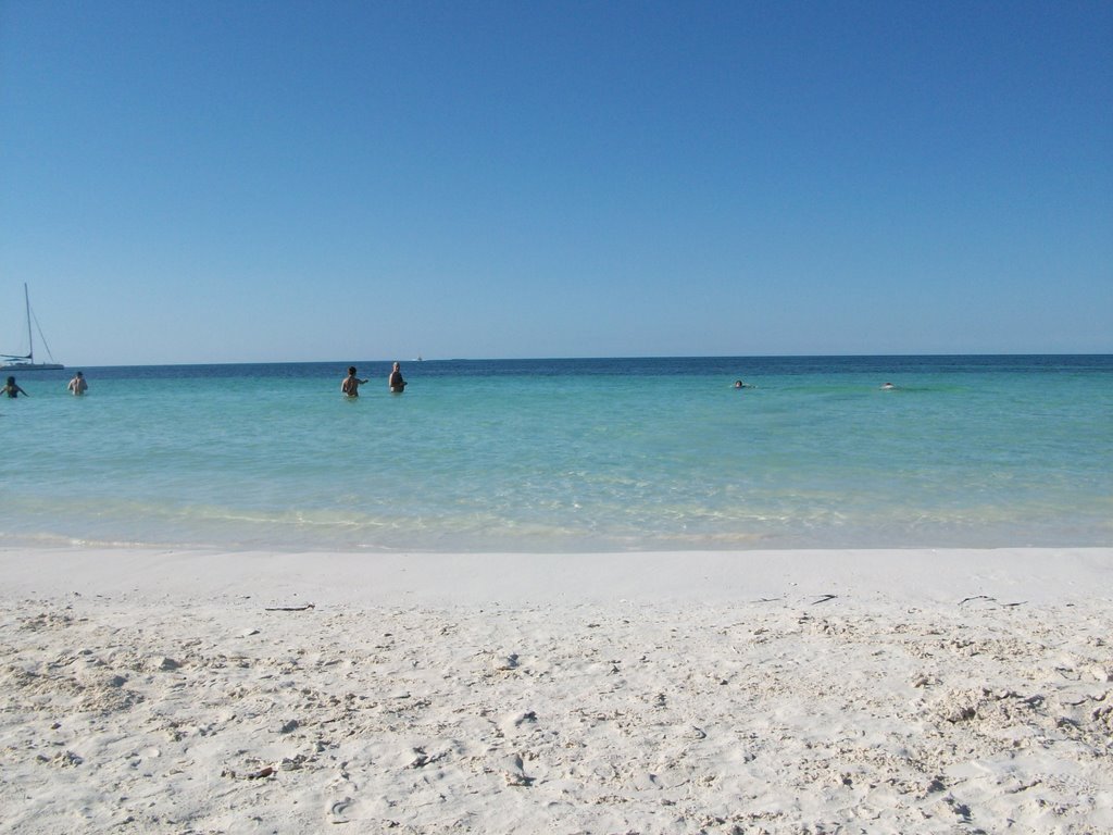 Cayo Blanco, Cuba by kelcormier