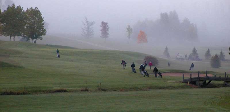 Lesigny Reveillon golf, France by isogood