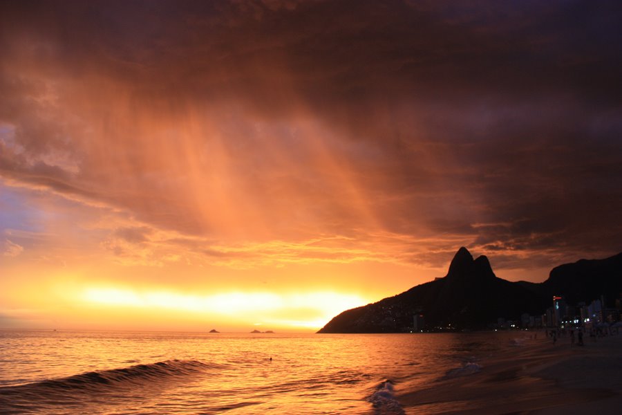 Ipanema Sunset by StefanOJ