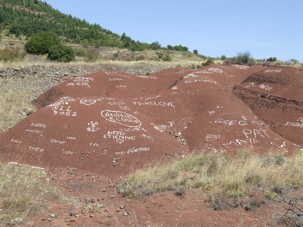 Red hills near Liausson by bonesx1