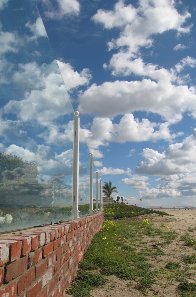 Reflection of clouds by bikecam